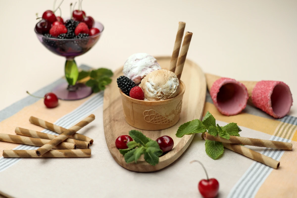 Rolletto Waffelröllchen Hohlhippen innen schokoliert Kartonnr. S275 (1.200er Karton)