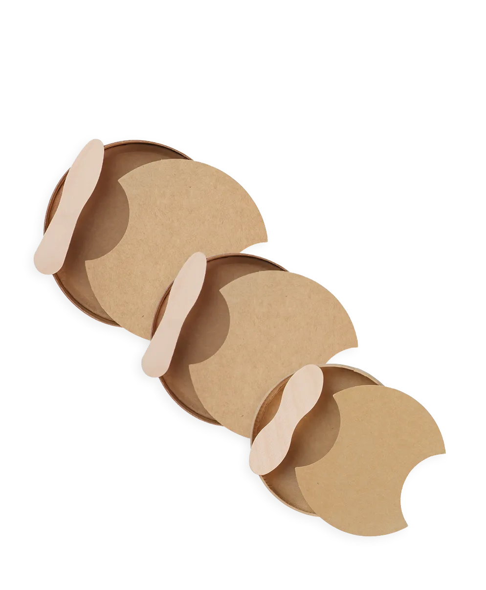 PAPP-DECKEL MIT HOLZLÖFFEL BRAUN